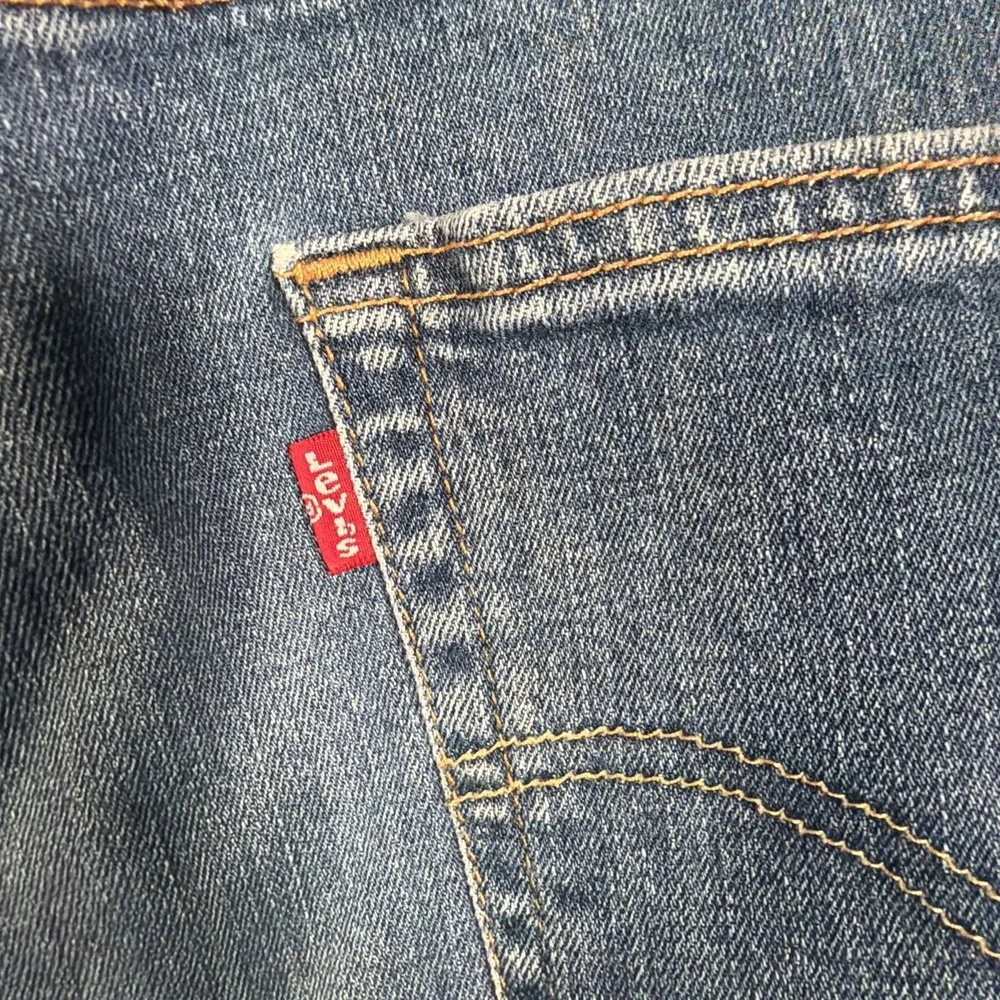 Levi's 505 Men's‎ Jeans 34x30 Blue Denim Regular Fit Straight Leg